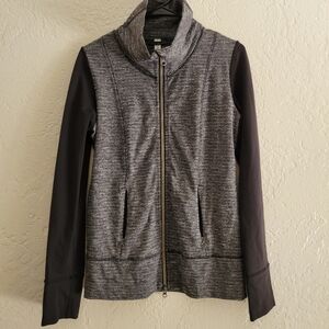 Lululemon Zip Up Jacket Size 6
